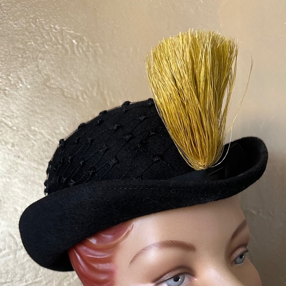 DAPPER 1940s\' BLACK FELT \